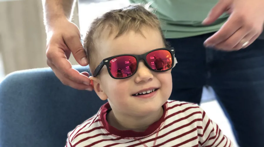 Slnečné okuliare pre deti: áno alebo nie