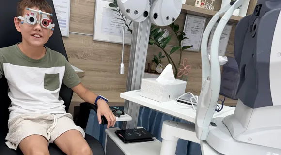 Essilor Stellest® 2.0: nová generácia okuliarových šošoviek na kontrolu detskej krátkozrakosti